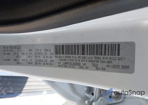 2020 Ram 1500 Big Horn 4X4 5'7 Box z USA, uszkodzony, nr VIN 1C6RRFFG3LN263389